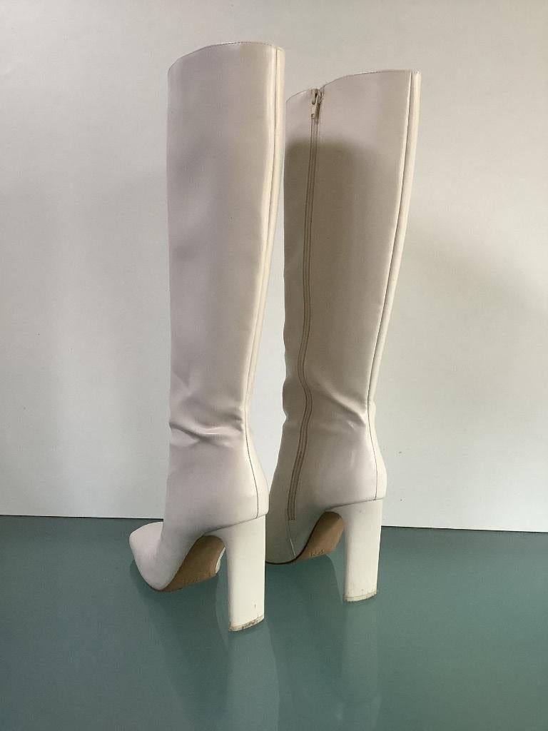 Beige stiletto laarzen 40 | Gratis verzenden, Hoge laarzen, Verzenden, Beige, Zo goed als nieuw