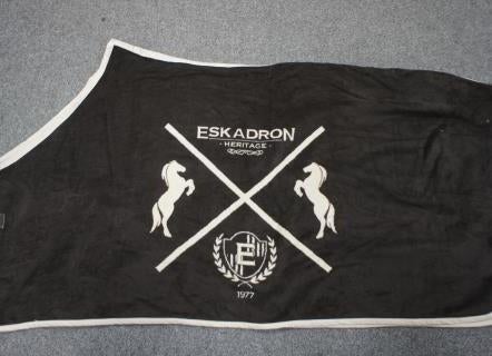 Eskadron Heritage zweetdeken XL bruin Dralon 205 cm, Nieuw, Extra Full (XL), Ophalen of Verzenden, Eskadron