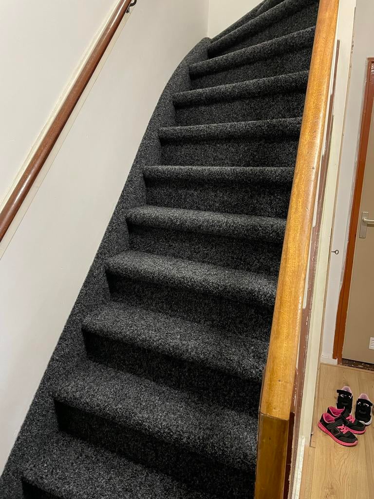 Vakkundig stofferen van trappen
