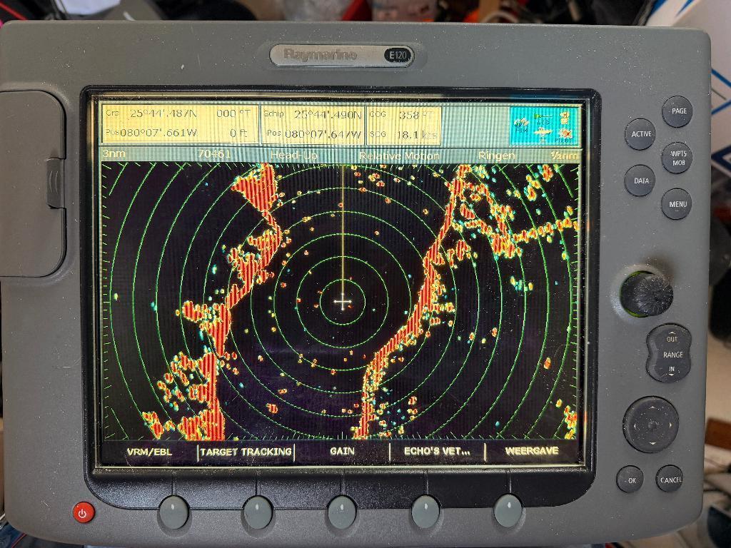 Raymarine E120 kleuren plotter radar Seatalk 1 +2 + HS, Watersport en Boten, Ophalen, Zo goed als nieuw, Kaartplotter of Fish Finder