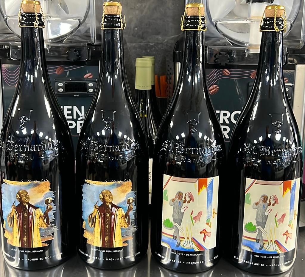 4 x Brouwerij Sint-Bernardus Abt 12 Magnum 2024 / 2025 1.5 L, Verzamelen, Biermerken, Ophalen of Verzenden, Zo goed als nieuw