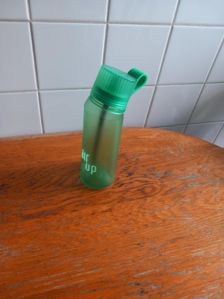 Air up fles., Sport en Fitness, Bidons, Ophalen of Verzenden