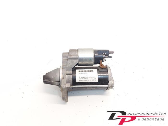Startmotor van een Opel Adam