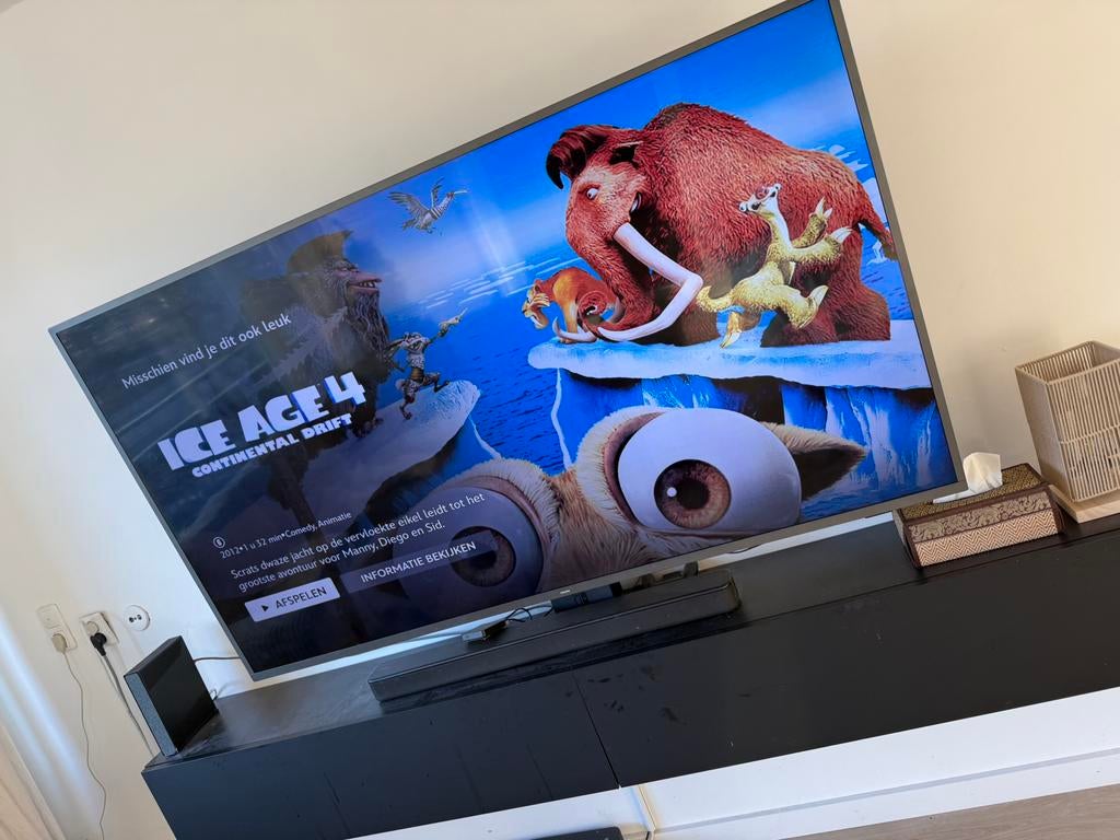Philips 70 inch LED 4K UHD LED Smart TV - 2020, Ophalen, Philips, Gebruikt, 50 Hz