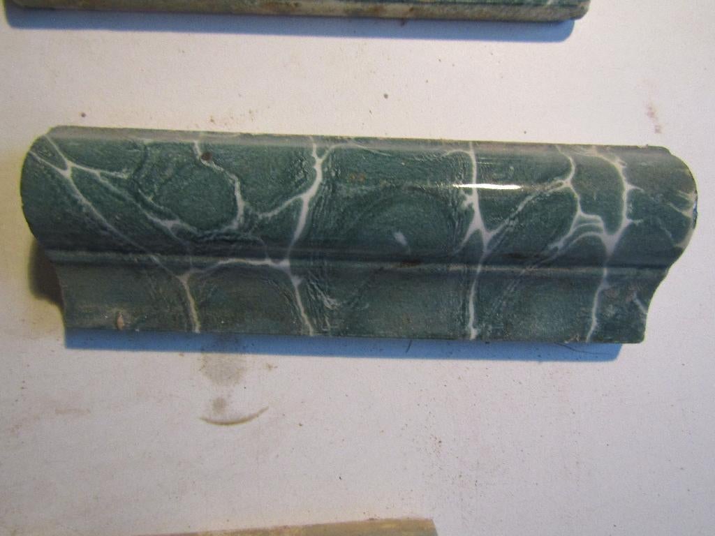 15 mooie oude bolle randtegels., Antiek en Kunst, Ophalen of Verzenden