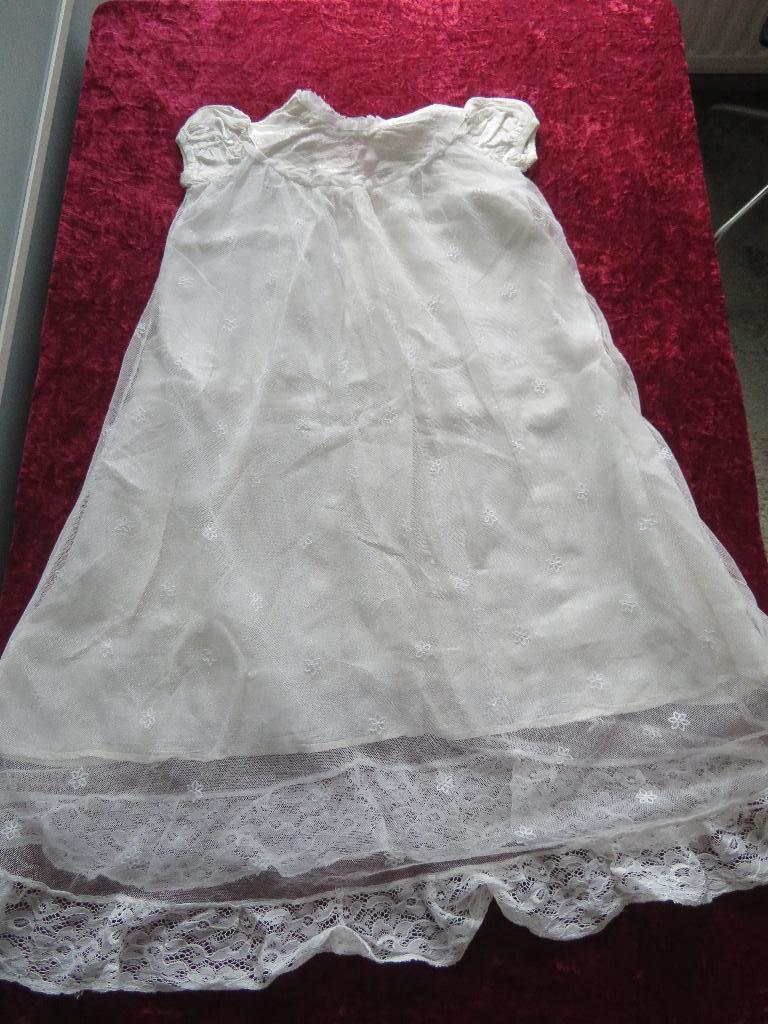 Oud DOOPJURKJE lengte vanaf schoudernaad 78 cm., Ophalen of Verzenden, Kinderen