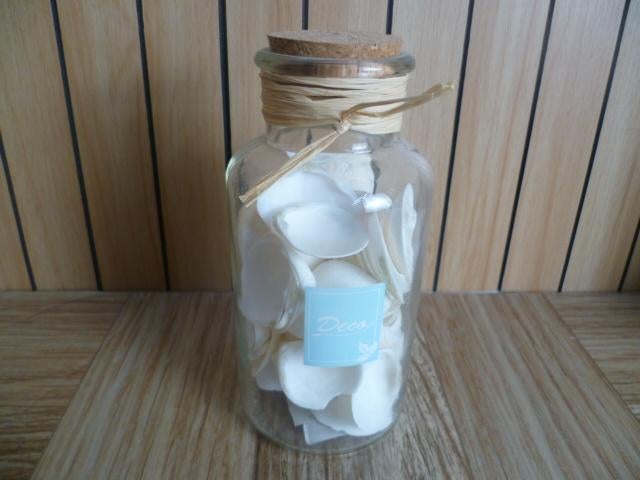 Glazen decoratie stolp fles met schelpen gevuld, Ophalen of Verzenden, Zo goed als nieuw
