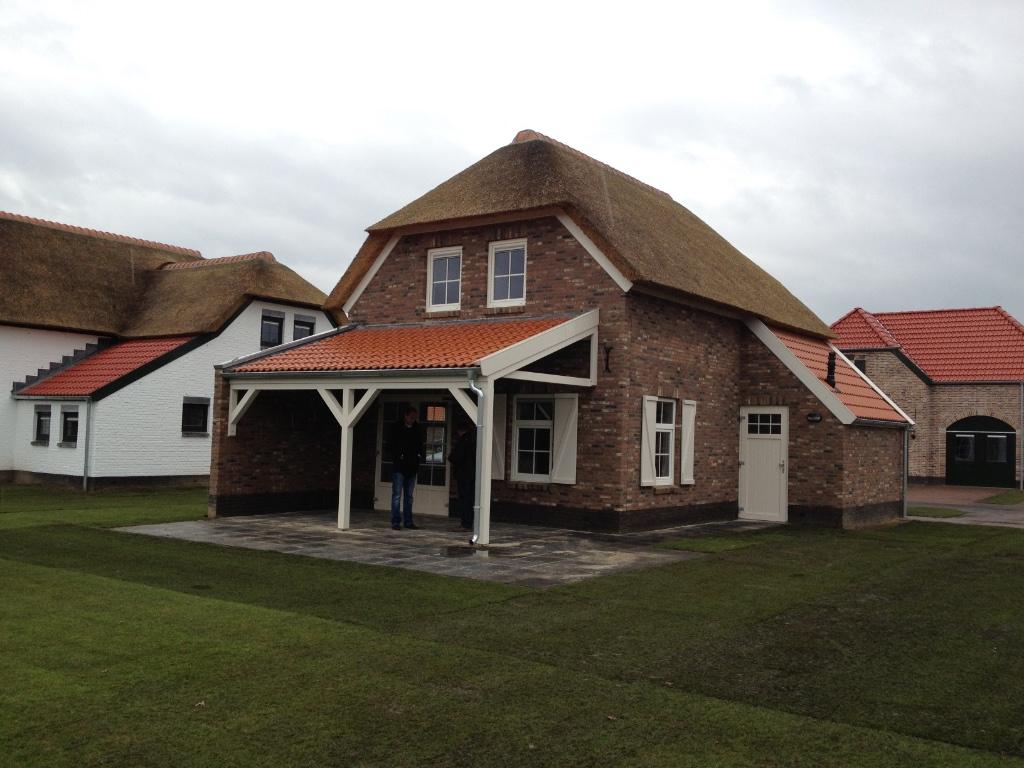 Exclusieve villa in Limburg met eigen sauna, In bos, Limburg, Recreatiepark, Wasmachine