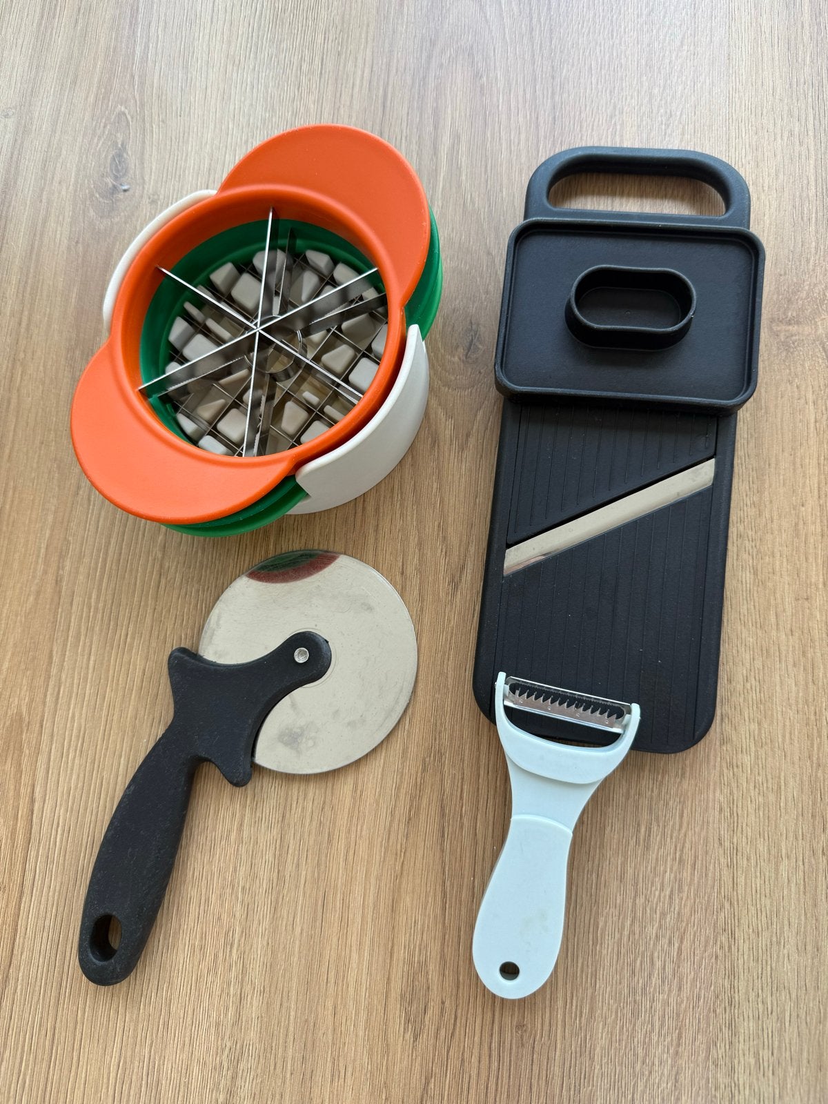 Keuken set: Mandoline, Spiraalsnijder, Pizzasnijder, Snijder, Ophalen, Kunststof, Meerkleurig, Overige typen