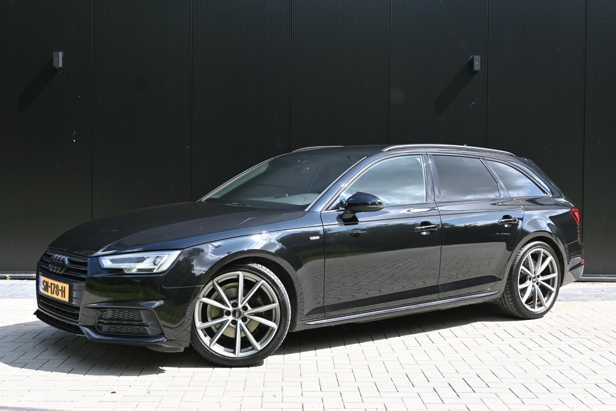 Audi A4 Avant 1.4 TFSI Sport S line black edition stoelverwa, Auto's, Audi, Gebruikt, Euro 6, 4 cilinders, 150 pk