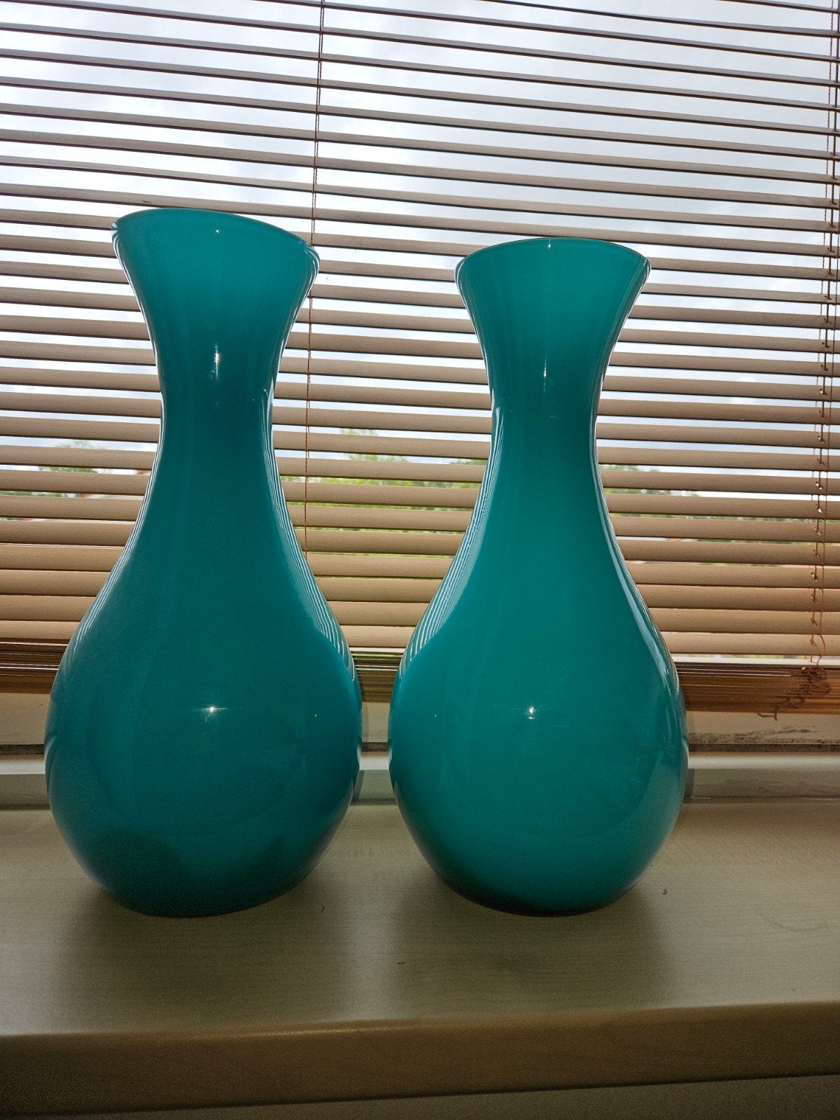 Azuurblauwe vazen, Huis en Inrichting, Woonaccessoires | Vazen, Ophalen, Overige kleuren, Minder dan 50 cm, Glas
