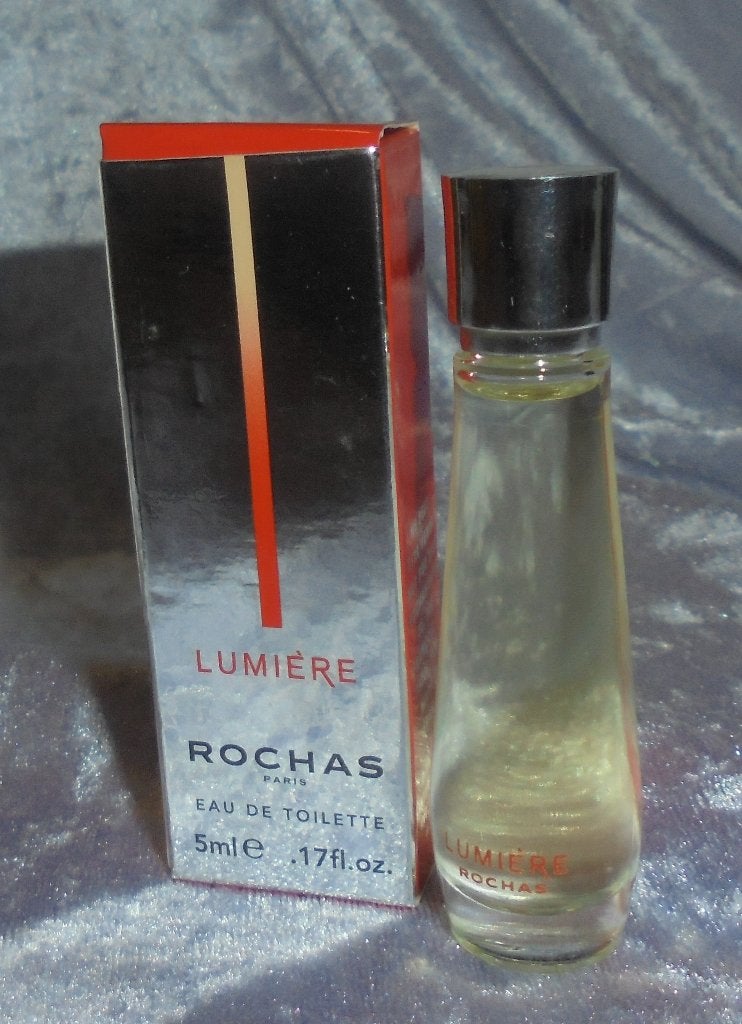 Volle parfum mini Rochas Lumiere + Doosje, Ophalen of Verzenden, Zo goed als nieuw, Miniatuur, Gevuld