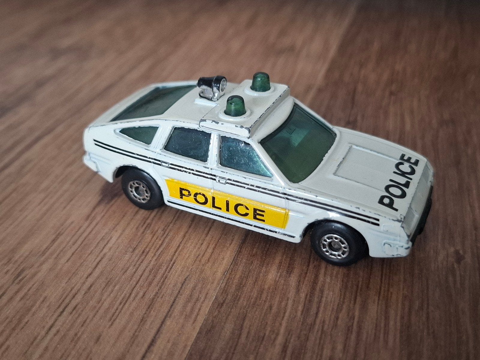 Politie auto - MATCHBOX, Ophalen of Verzenden, Gebruikt, Auto
