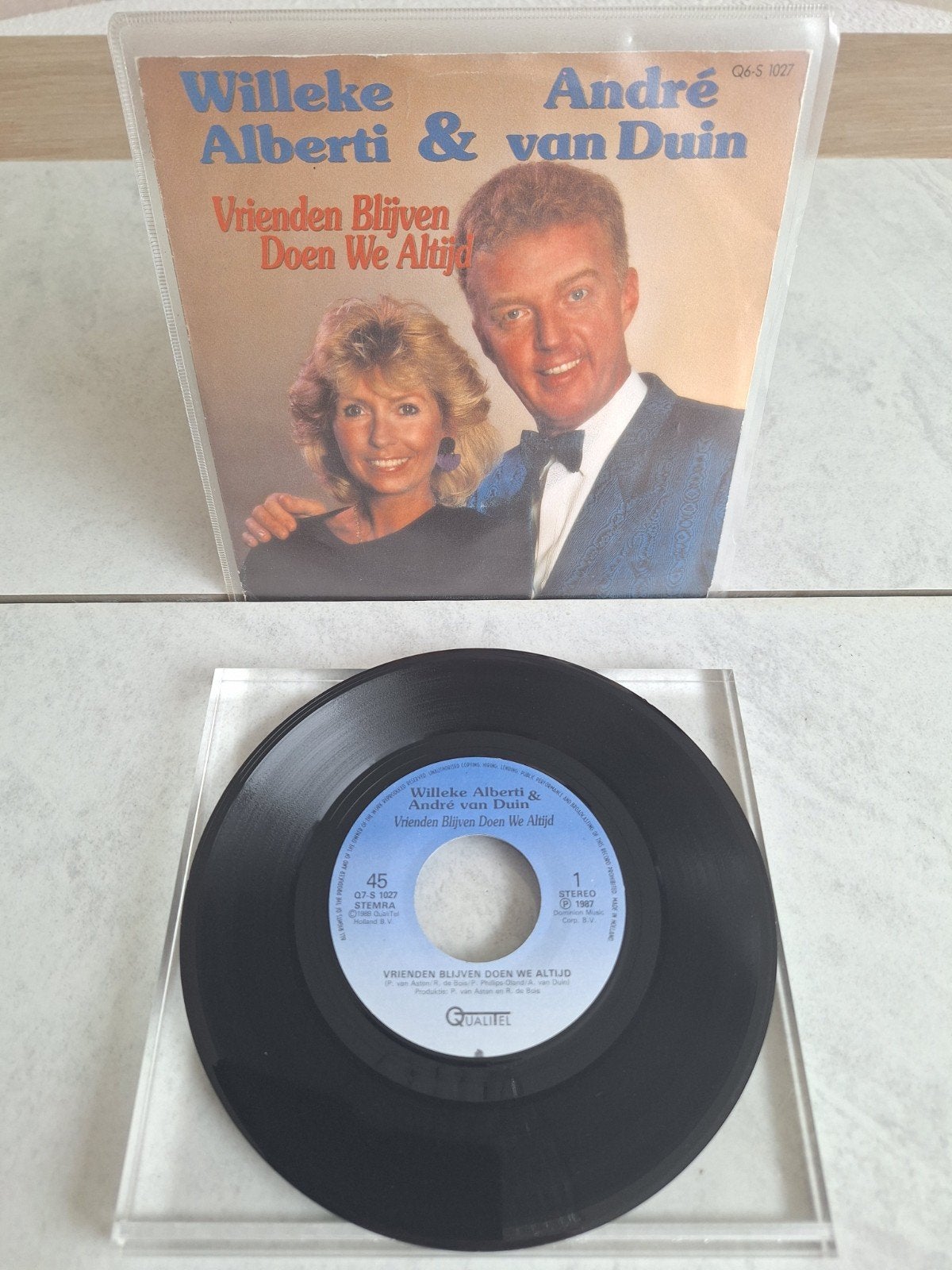 Single van WILLEKE & ANDRE// VRIENDEN BLIJVEN DOEN WE ALTIJD, Ophalen of Verzenden
