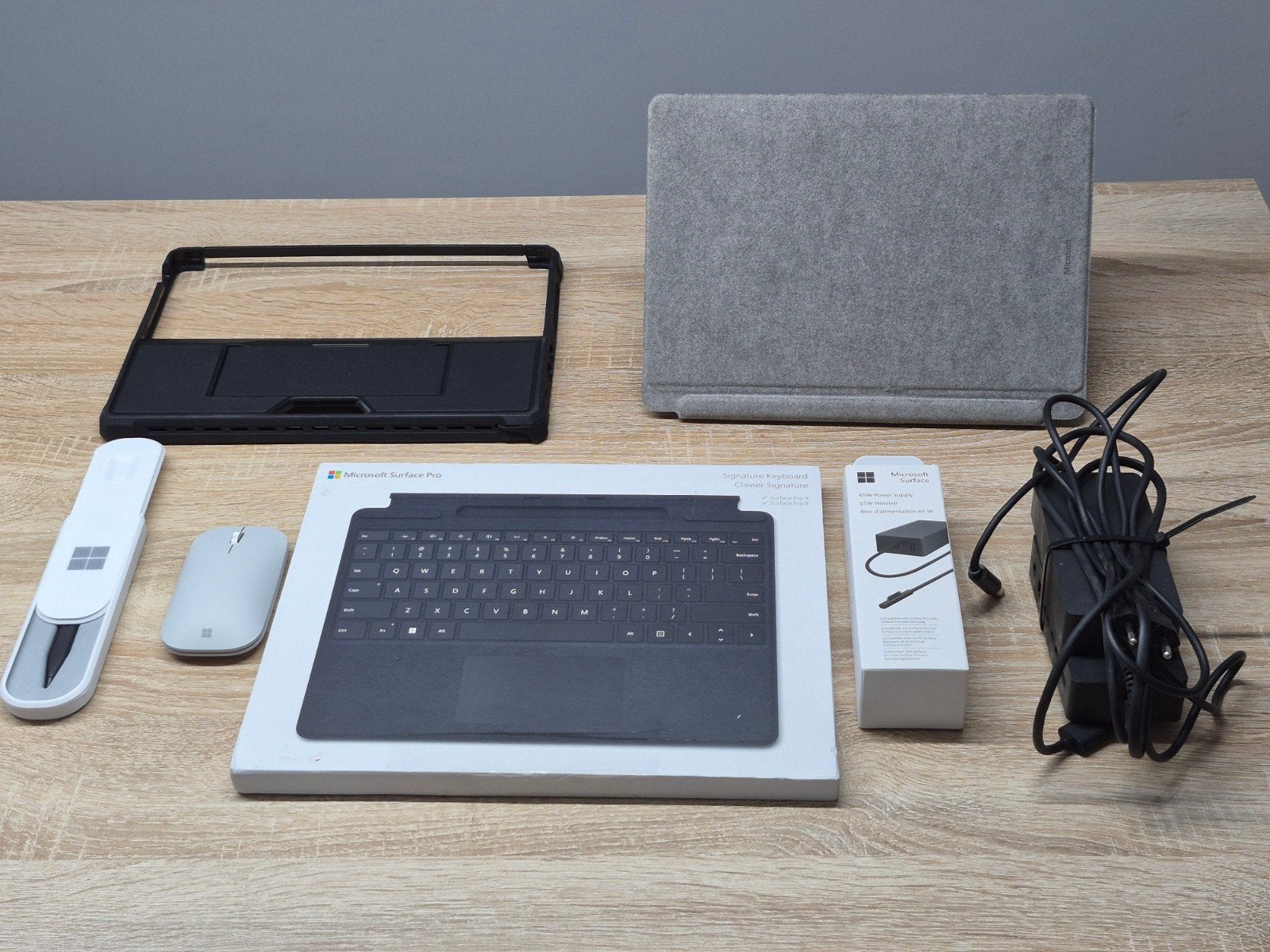 Microsoft Surface Pro 8 i5/8GB/256GB met accessoires, Computers en Software, 2 tot 3 Ghz, Qwerty, 8 GB, 13 inch