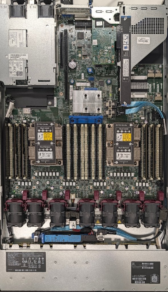 HPE Proliant DL360 Gen10, Ophalen, 2 tot 3 Ghz, 64 GB, Hot swappable onderdelen