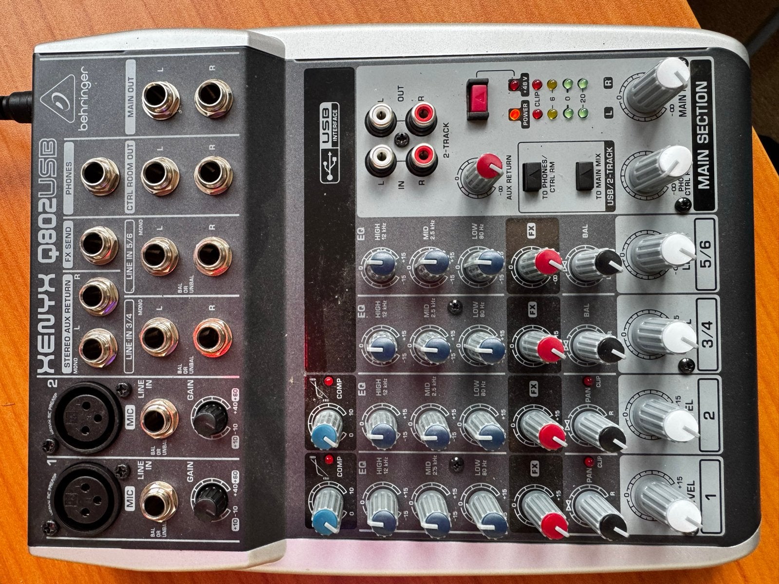 Behringer Xenyx Q802USB Mixer - Compacte Audio Mixer, Ophalen of Verzenden, Zo goed als nieuw, 5 tot 10 kanalen, Microfooningang