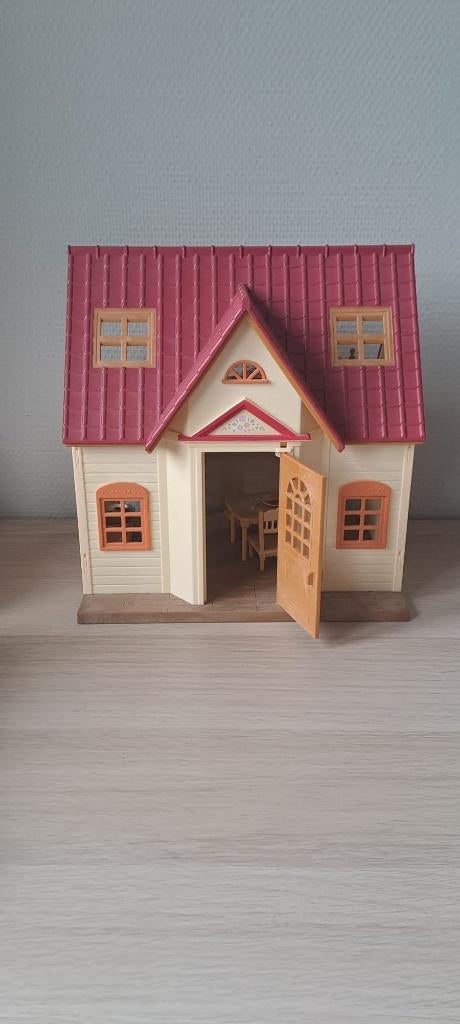 Sylvanian families startershuis 5242, Ophalen, Zo goed als nieuw, Poppenhuis
