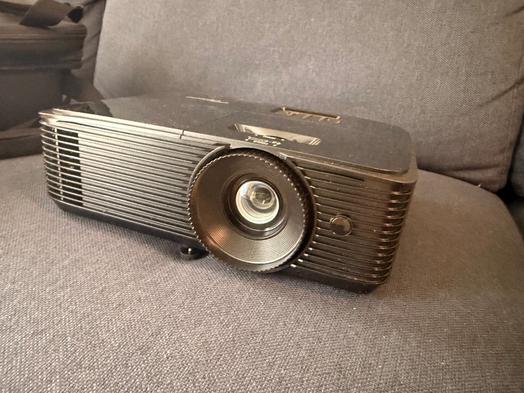 Optoma DLP Beamer (Full HD + 3D) weinig gebruikt, Gebruikt, Ophalen of Verzenden, DLP, Full HD (1080)