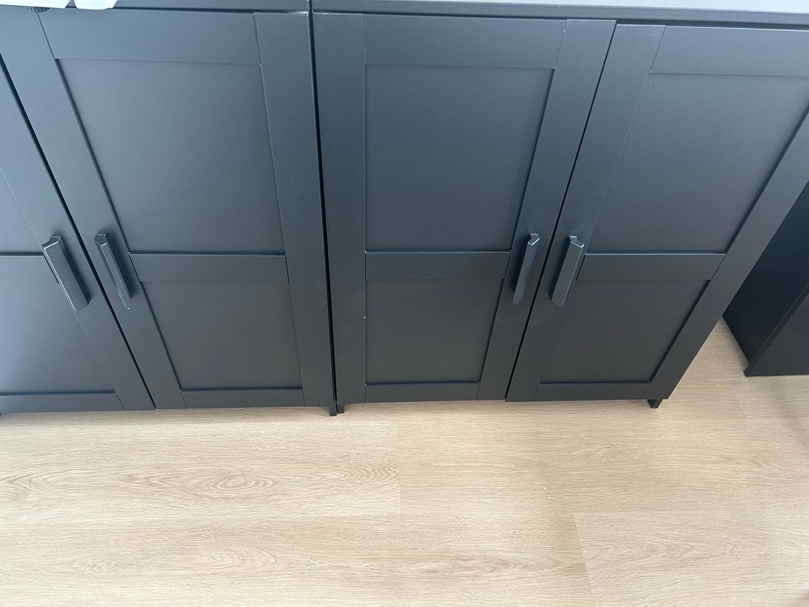 zwartkastj met deuren van Ikea Brimnes, Ophalen, Gebruikt, Ikea kastjes, 50 tot 100 cm