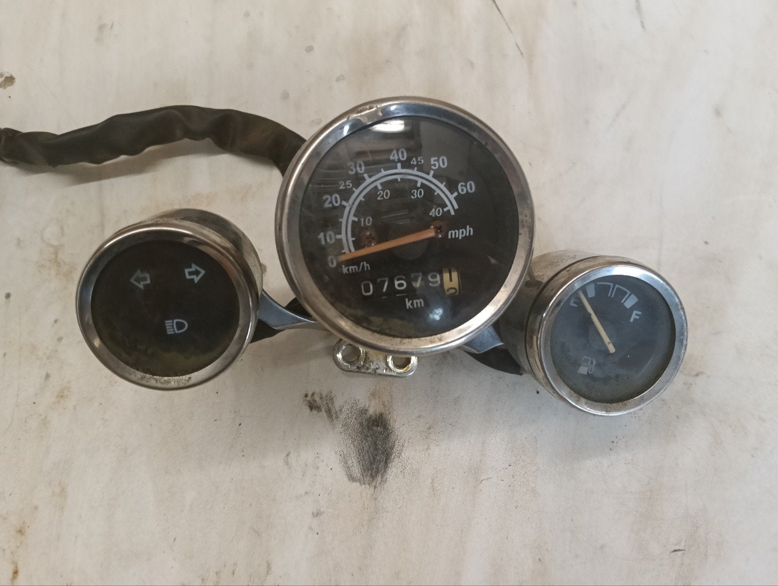Snelheidsmeter, kilometerteller, brandstofmeter voor scooter, Ophalen of Verzenden, Gebruikt, Overige typen, Overige merken