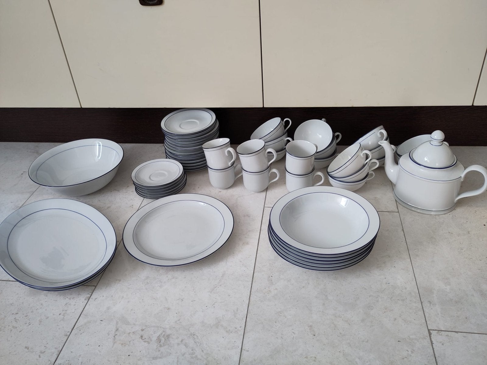 Feltmann Weiden servies met blauwe rand en potjes, Huis en Inrichting, Gebruikt, Overige merken, Klassiek, Ophalen of Verzenden