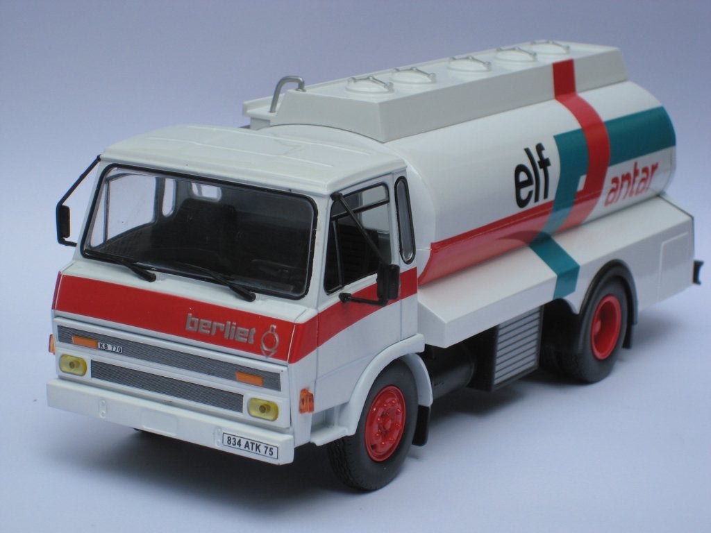 Berliet 770 KB 1976 tankwagen Elf/Antar Altaya 1:43, Ophalen of Verzenden, Nieuw, Bus of Vrachtwagen, Overige merken