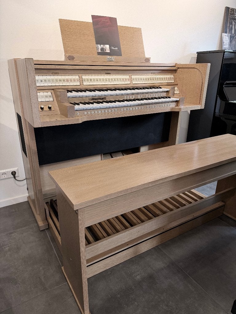 Johannus Vivaldi 25 met solostemmen, Ophalen of Verzenden, Zo goed als nieuw, 2 klavieren, Orgel
