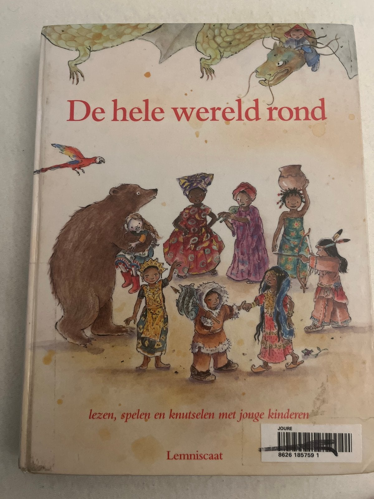 De hele wereld rond - lezen, spelen en knutselen, Boeken, Ophalen of Verzenden, Gelezen, 3 tot 4 jaar