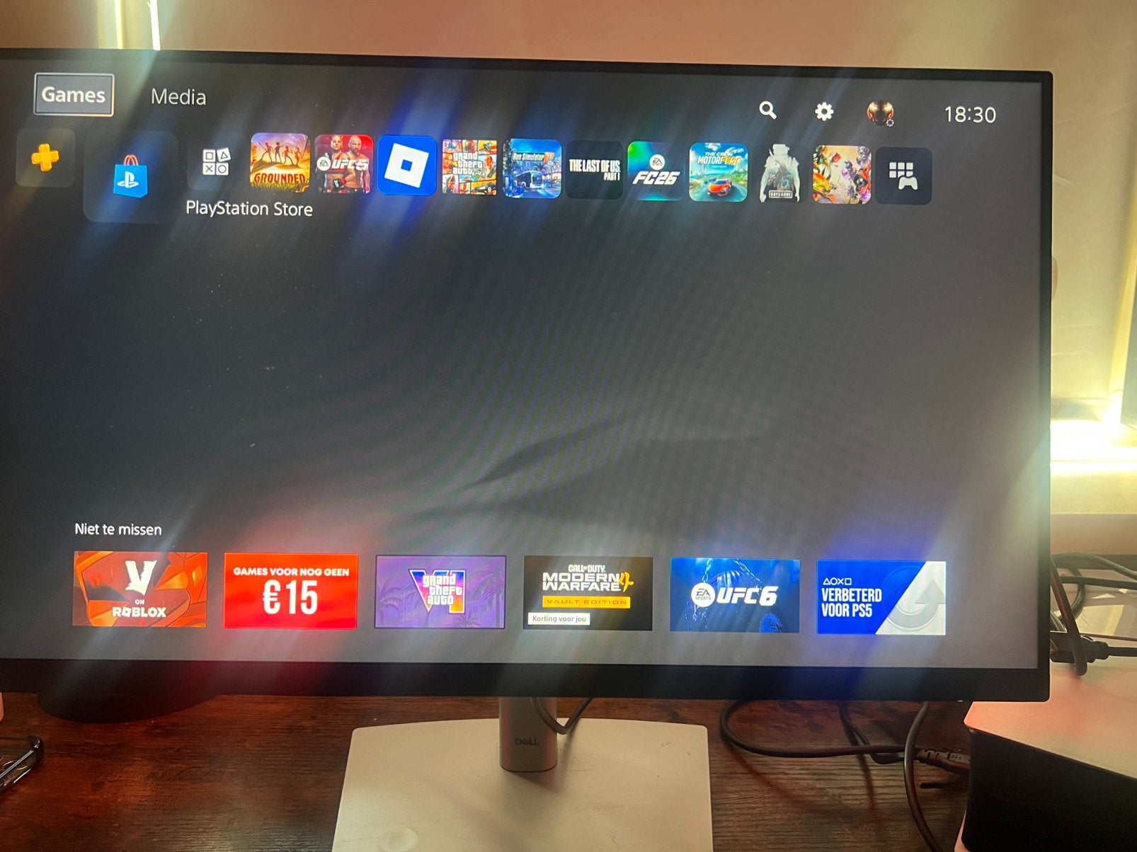 Dell 24 inch Full HD Monitor 1080p, 60Hz met LED-verlichting, Computers en Software, Monitoren, Ophalen of Verzenden, Zo goed als nieuw