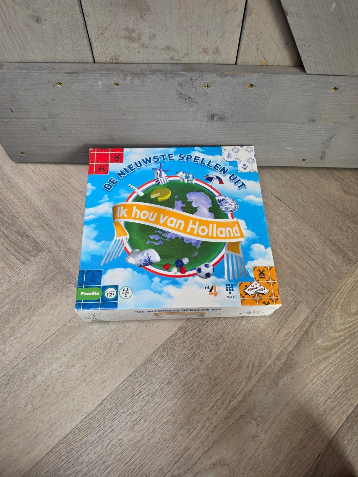 Ik hou van Holland bordspel, Drie of vier spelers, Ophalen of Verzenden, Zo goed als nieuw, Identity Games