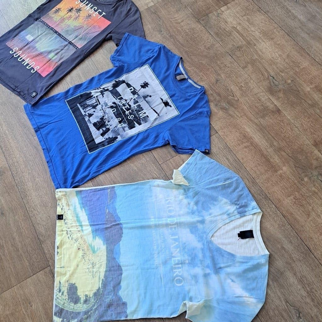 3 T-shirts mt. S, Kleding | Heren, T-shirts, Blauw, Ophalen of Verzenden, Gedragen, Revelation