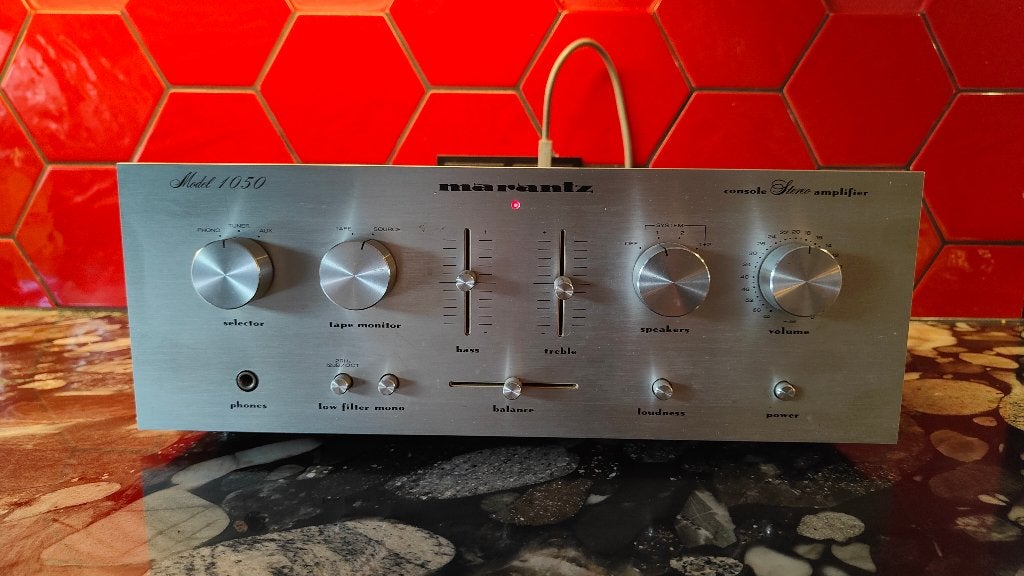 Marantz Model 1050 versterker, Ophalen of Verzenden, Gebruikt, Marantz