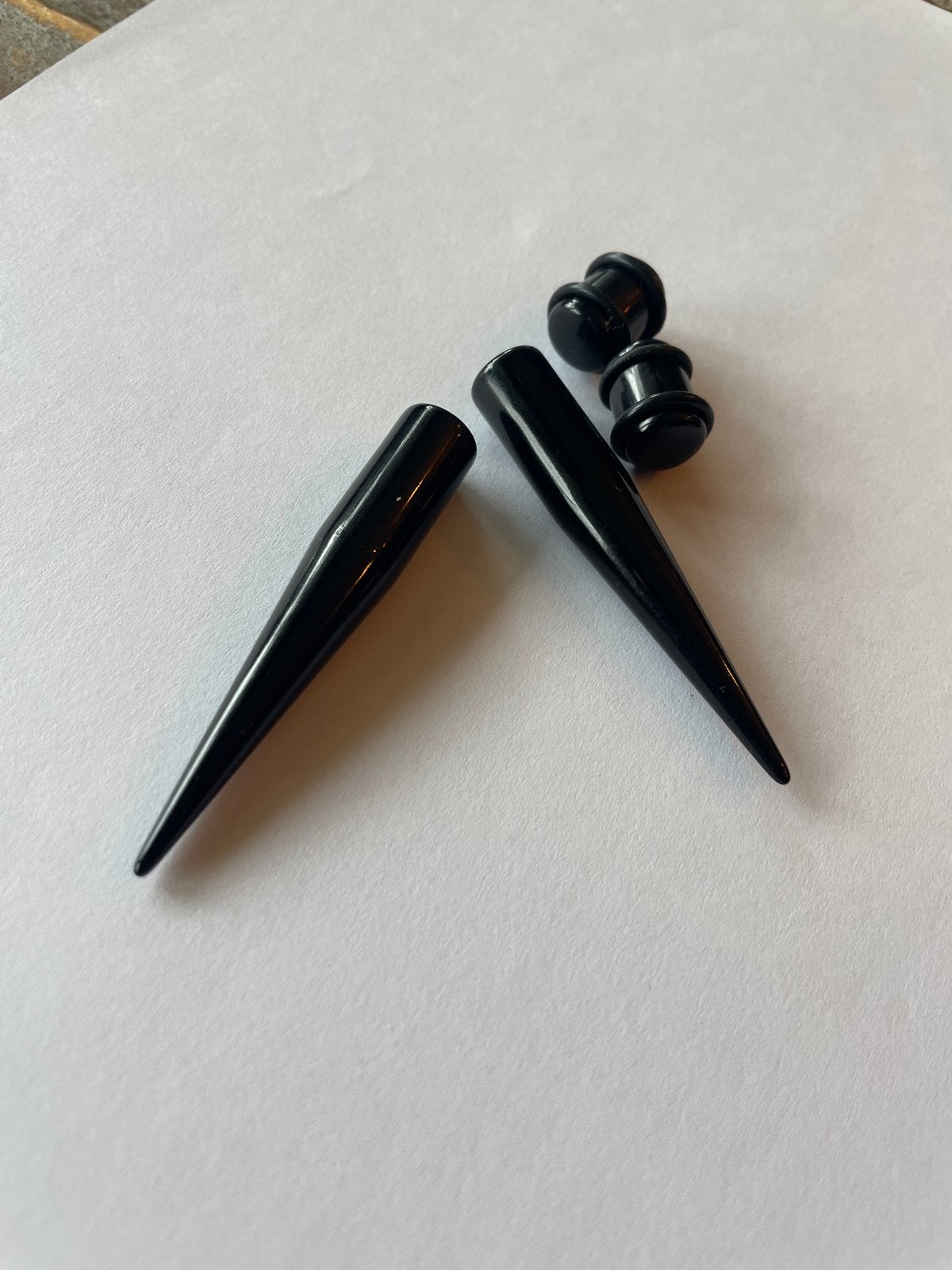 10 mm Zwart Stretcher en Plugs Oorbellen Set (2x), Ophalen of Verzenden, Nieuw, Overige materialen, Oor- of Traguspiercing