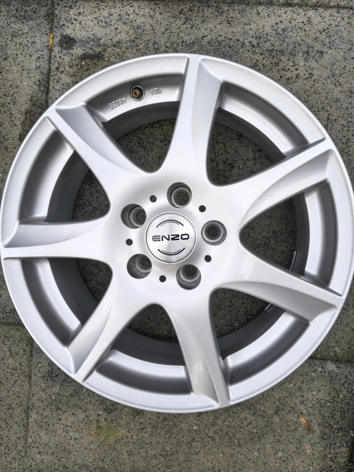 4 z.g.a.n. 16" Enzo velgen 5x105 ET38