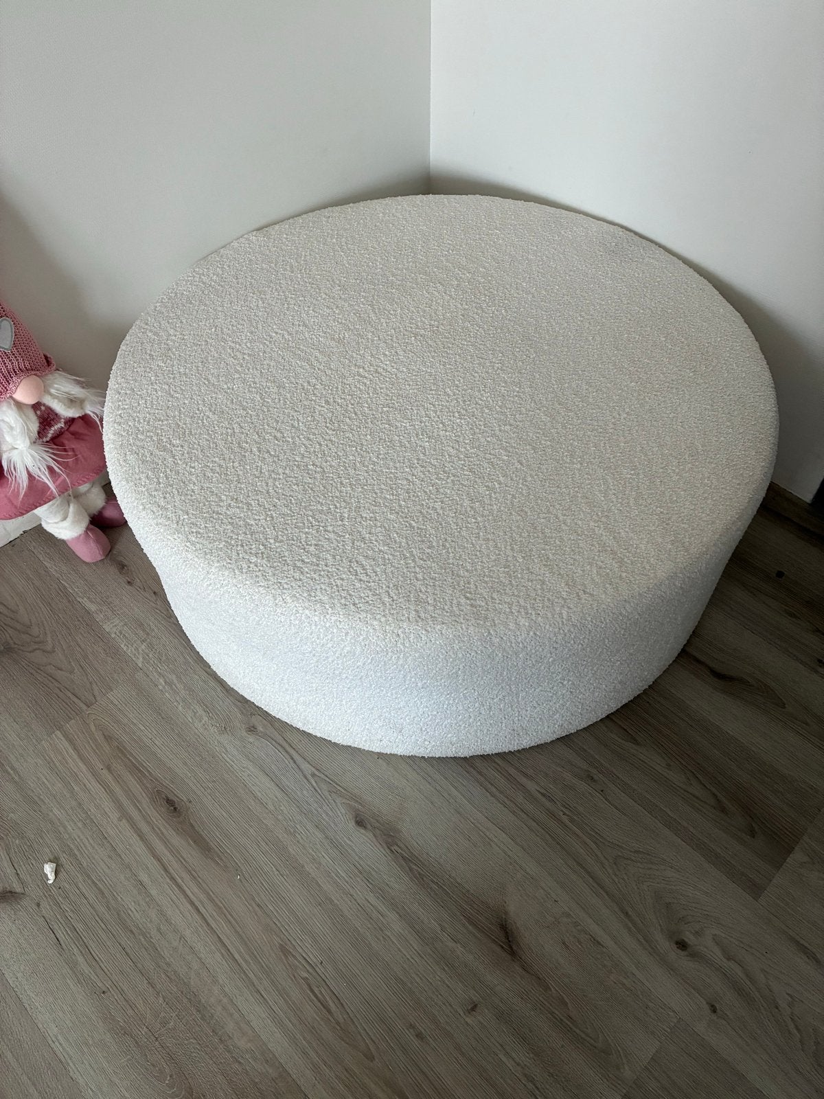 Witte ronde poef van Ikea, Ophalen, Gebruikt, Rond, Minder dan 50 cm
