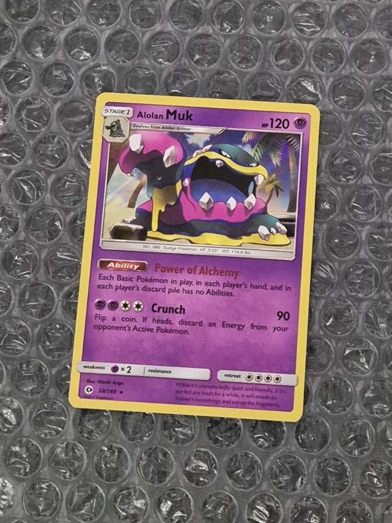 Holo Foil Alolan Muk 58/149 Sun & Moon Base Set, Ophalen of Verzenden, Zo goed als nieuw, Losse kaart, Foil