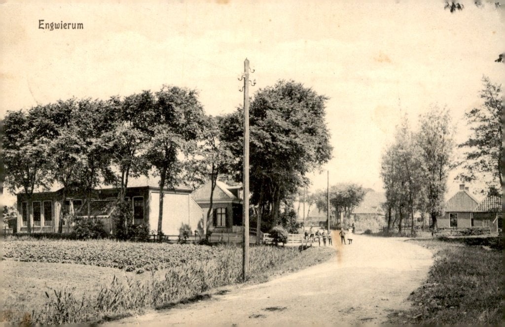 Engwierum Dorpsgezicht # 451, Verzenden, 1920 tot 1940, Gelopen, Friesland