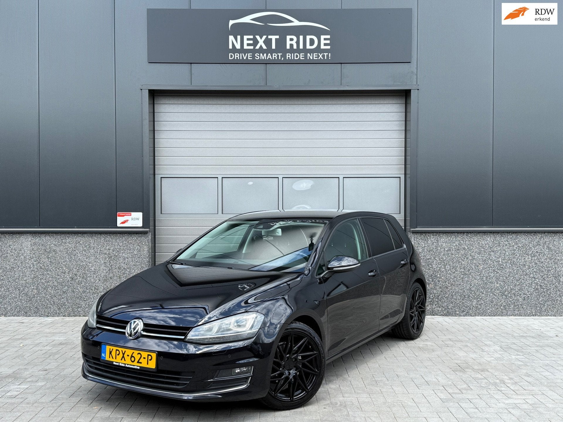 Volkswagen GOLF 1.4 TSI|DSG|STOELVW|Dynamische lichtbundelre, Gebruikt, 4 cilinders, 150 pk, Alcantara