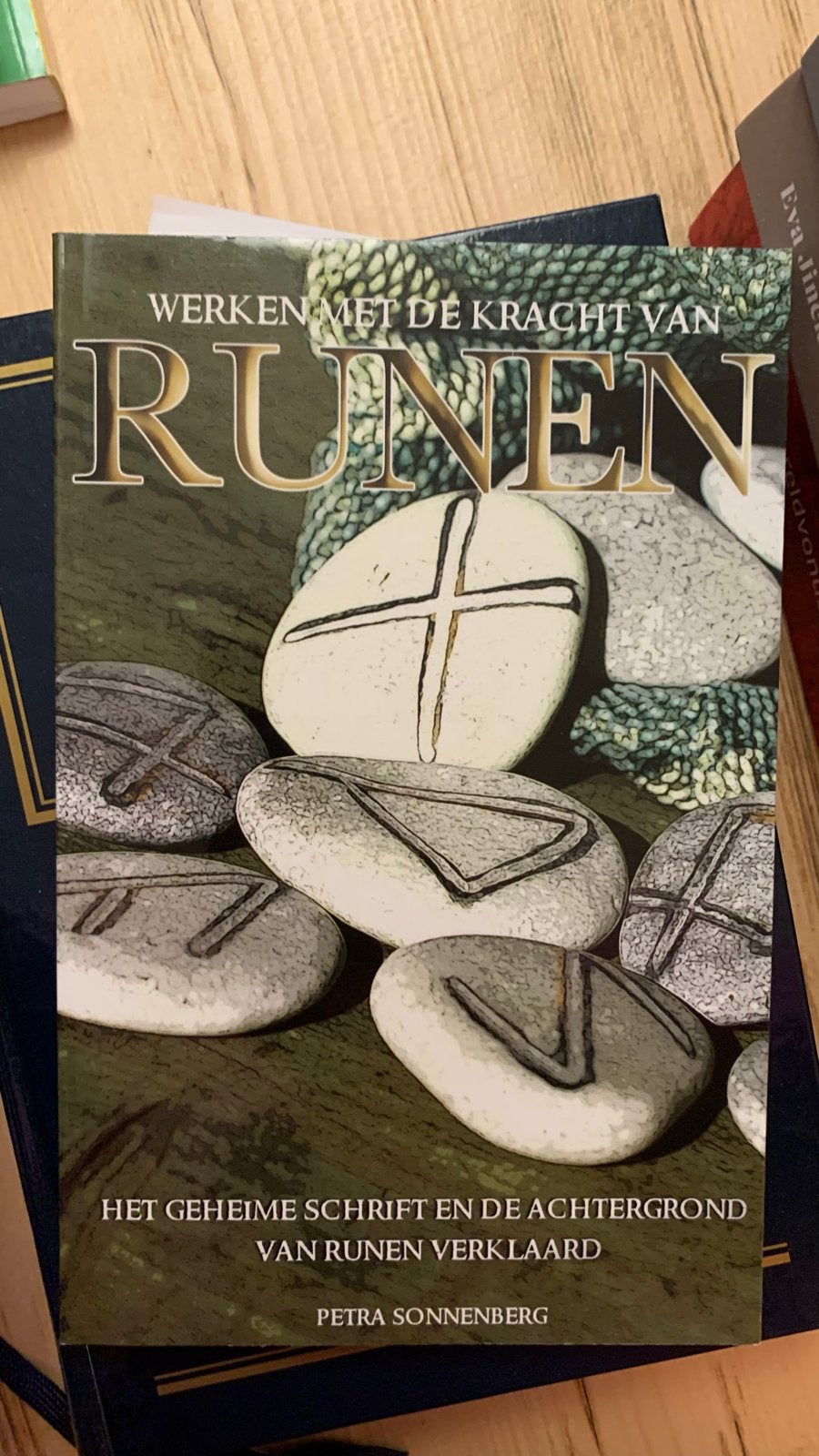 Werken met de Kracht van Runen - Nieuw Boek, Verzenden, Nieuw, Spiritualiteit algemeen, Achtergrond en Informatie
