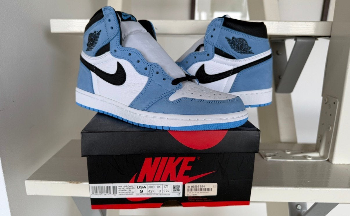 AirJordan 1 Retro High University Blue, Blauw, Nieuw, Ophalen of Verzenden, Sneakers of Gympen