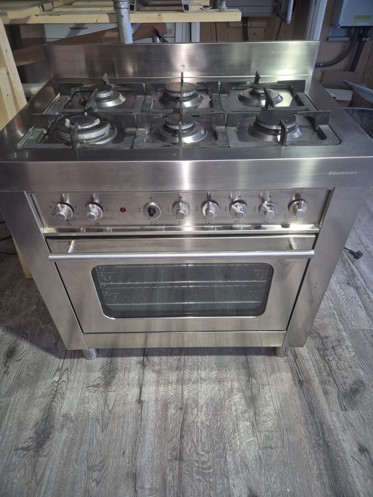 Fornuis met gaspitten en oven, Gebruikt, Ophalen of Verzenden, Gas, Vrijstaand