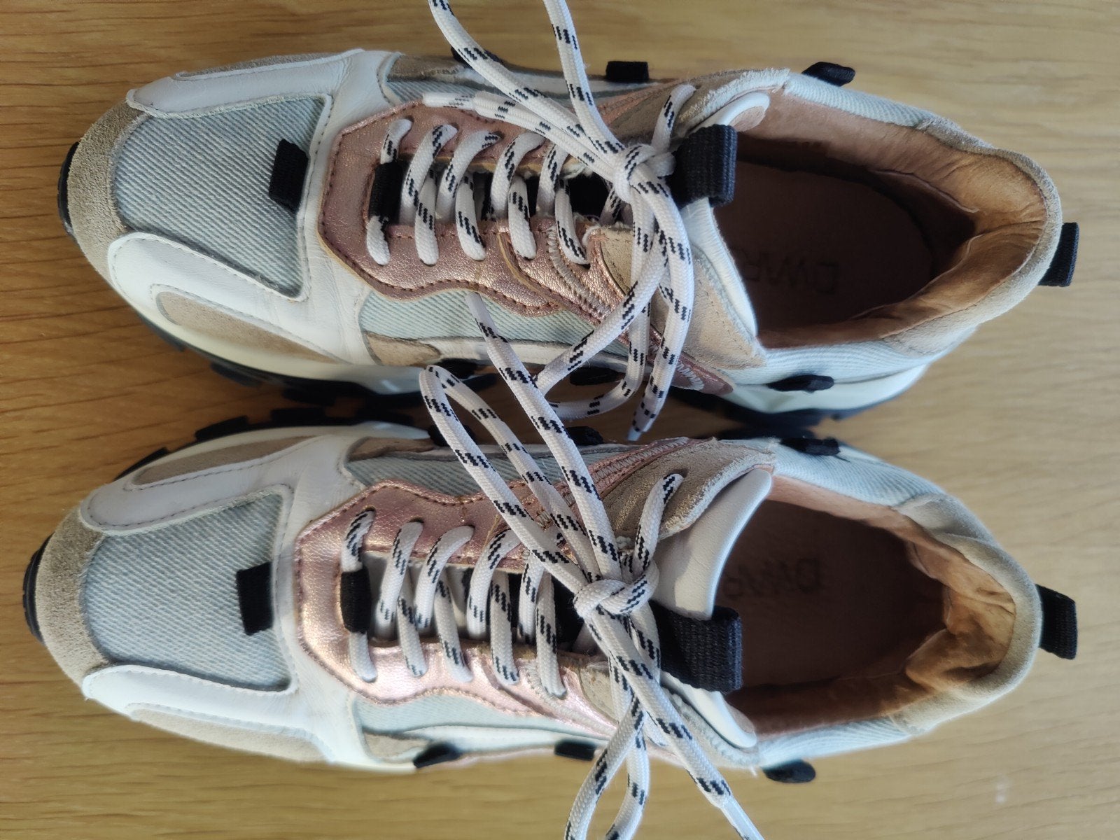 DWRS Sneakers Maat 38 - Gedragen, nog in goede staat, DWRS, Ophalen of Verzenden, Gedragen, Sneakers of Gympen