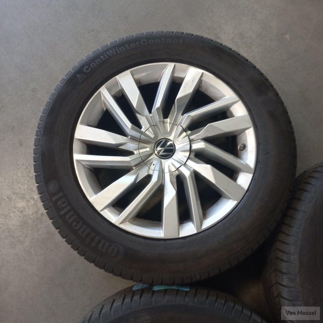 Volkswagen Touareg Continental Cont Winter Contact 255/55/R1, Auto-onderdelen, Banden en Velgen, 19 inch, Gebruikt, 255 mm, -