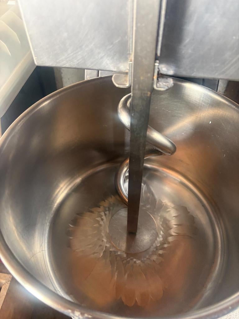 Cuppone Silea 20k Deegmixer / Spiraalmixer, 4 liter of meer, Ophalen, Gebruikt, 1 snelheid