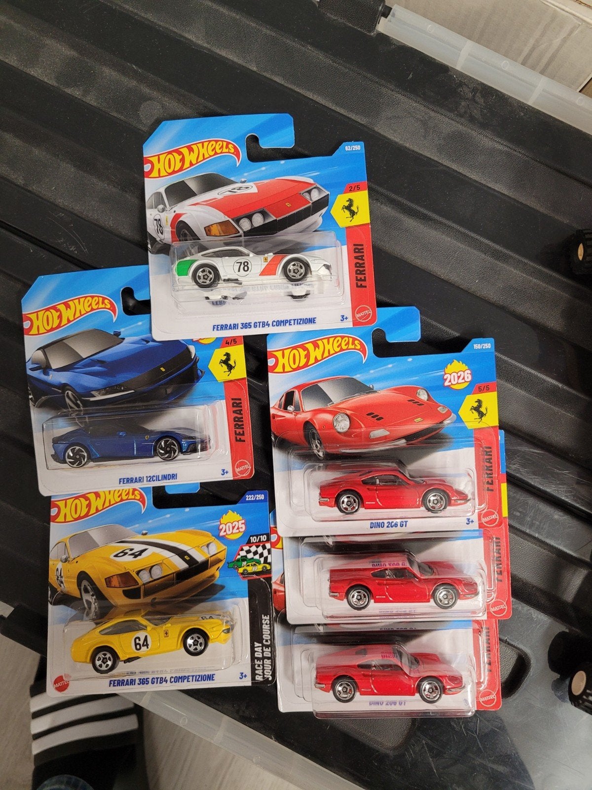 Hotwheels ferrari dino,365 GTB4,12cilindri modellen nieuw, Ophalen of Verzenden, Nieuw, Auto