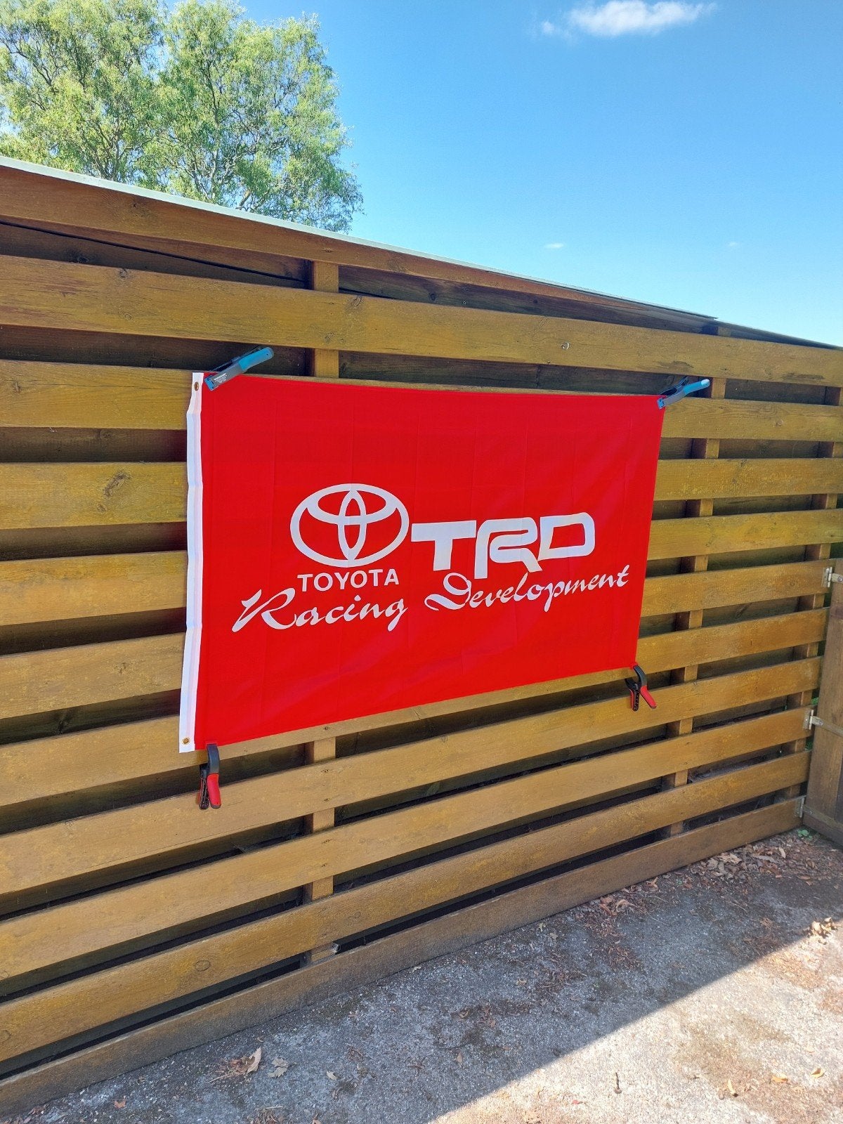 TOYOTA TRD RACING DEVELOPMENT VLAG BANNER 90X150CM ROOD, Ophalen of Verzenden