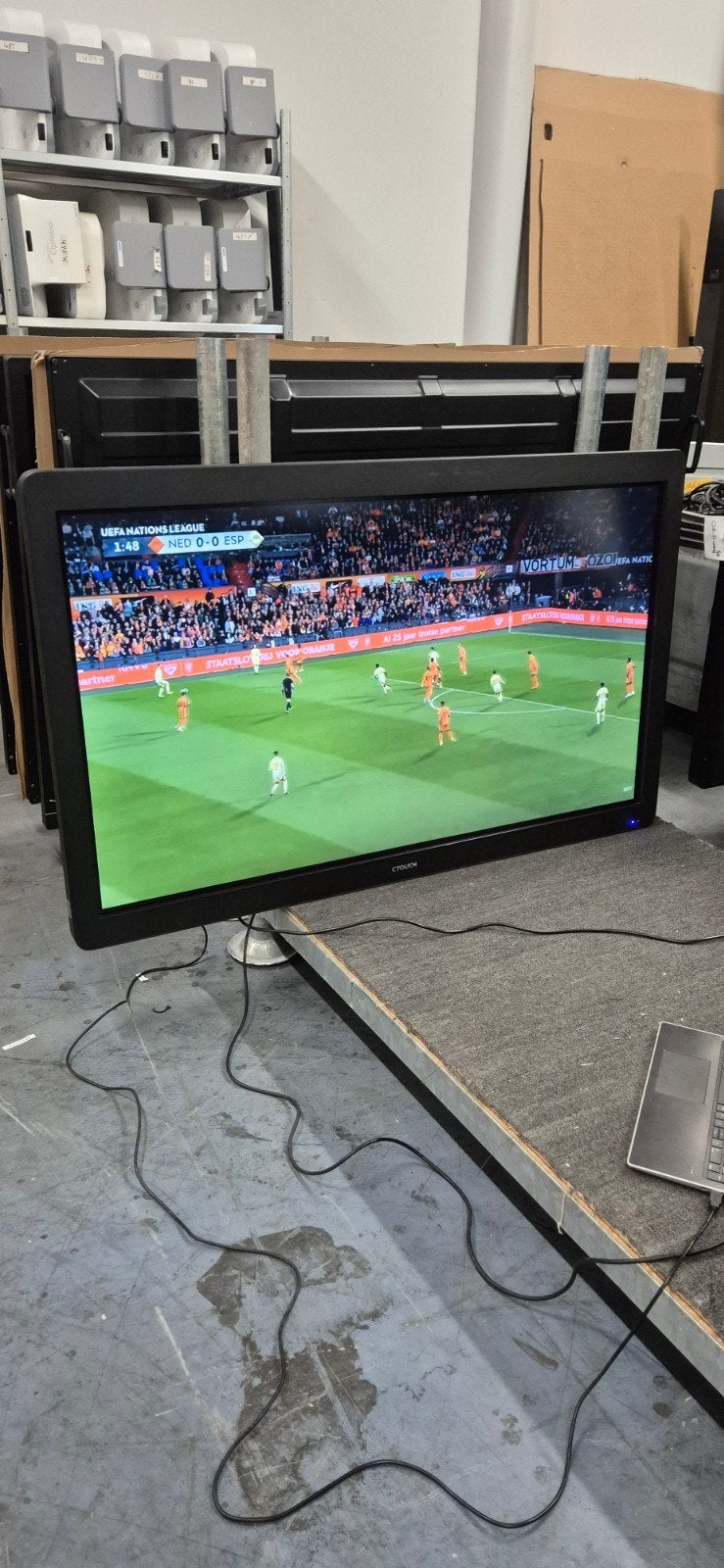WK AKTIE!!! Ctouch 60 inch Full HD touchscreen - OP=OP!!!, Ophalen, Ctouch, Gebruikt, Digiboard