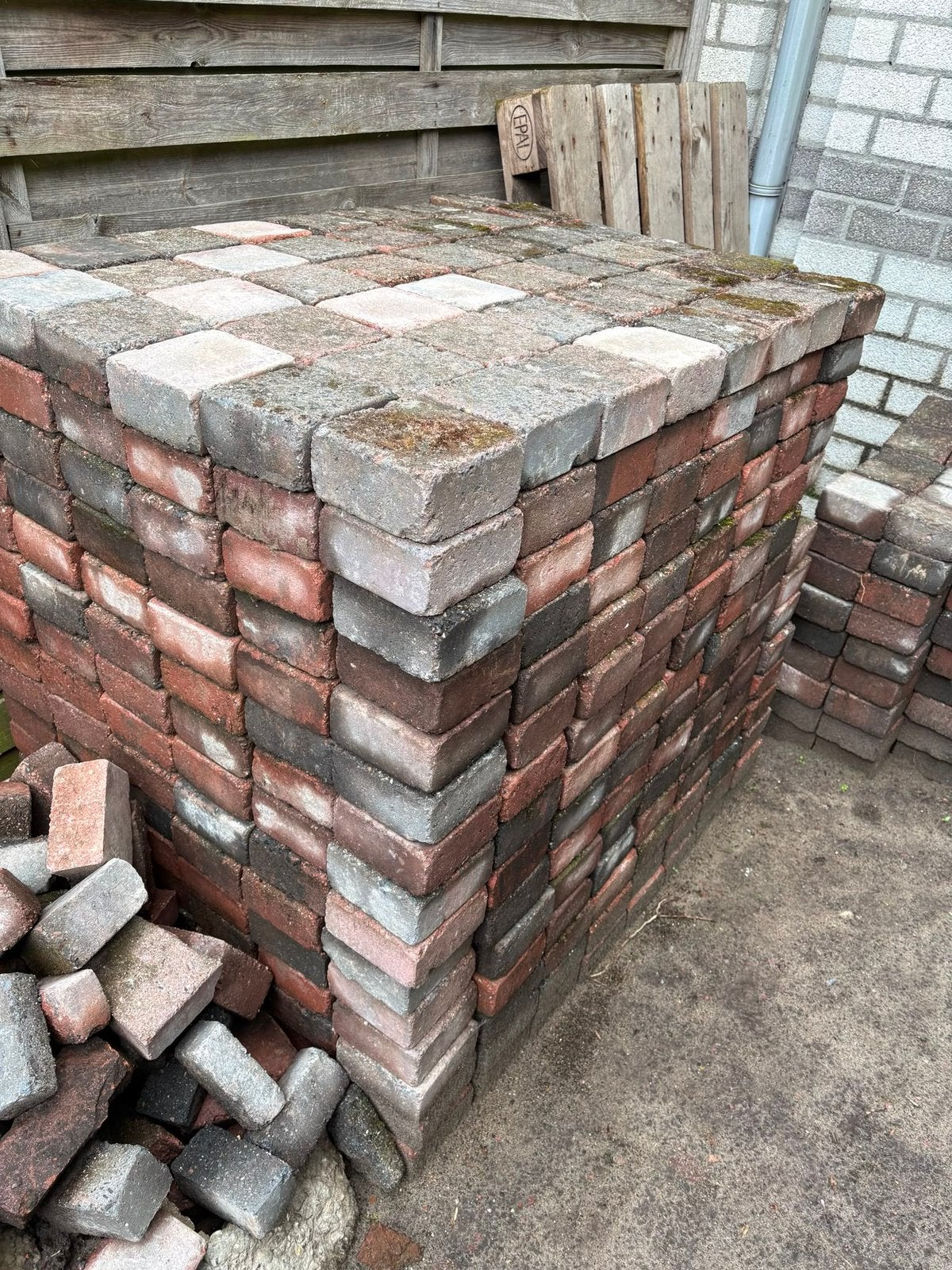 Vierkante stenen, Tuin en Terras, Ophalen, Gebruikt, Beton, Klinkers