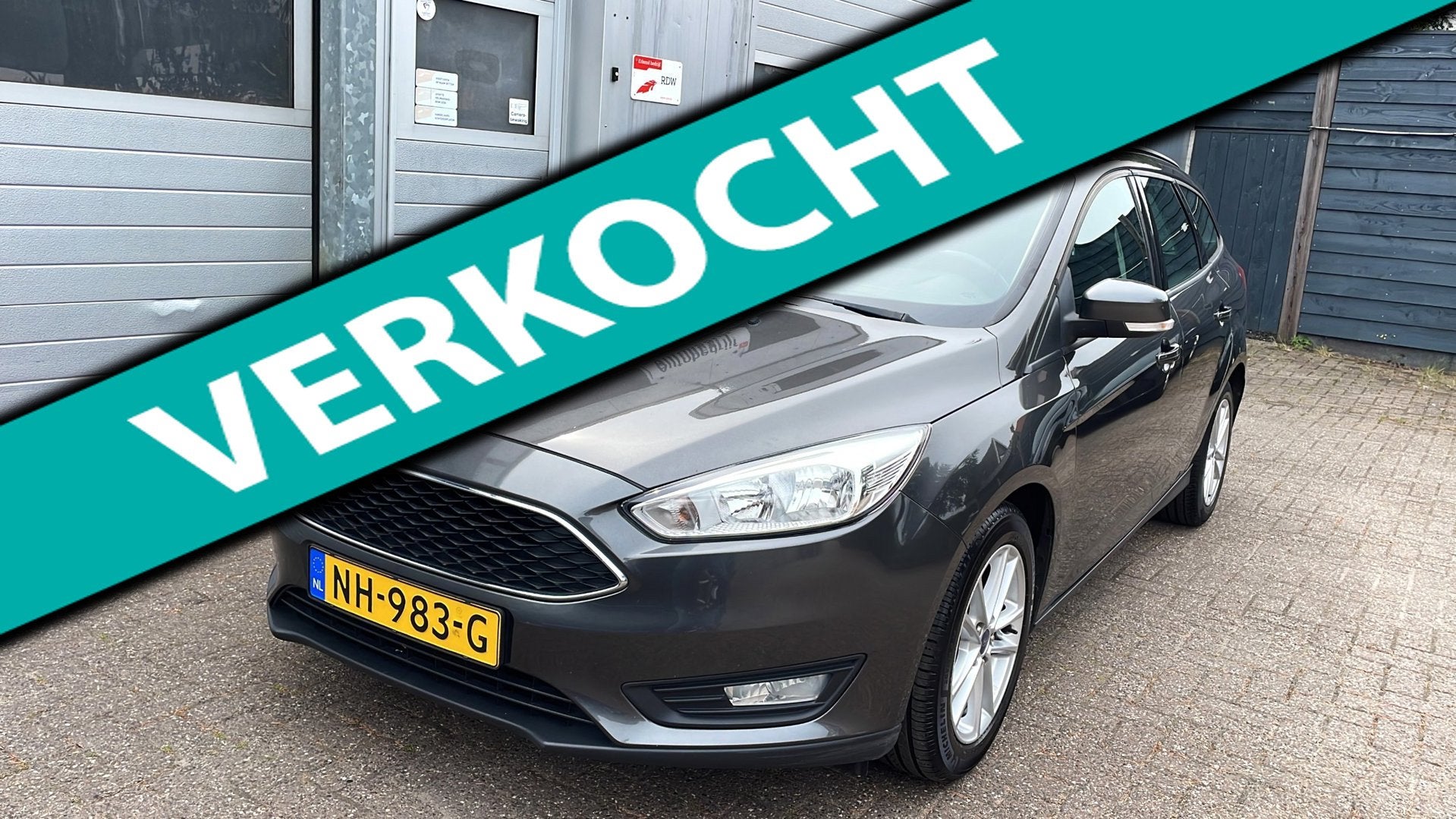 Ford Focus Wagon 1.0 Trend 2017-Navi-Airco-Cruise-Trekhaak, Auto's, Gebruikt, Navigatiesysteem, Origineel Nederlands, Handgeschakeld